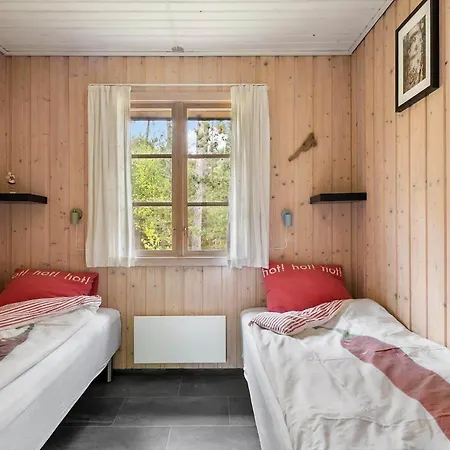 1573-aakirkeby-fyrreskoven-36 Dom wakacyjny